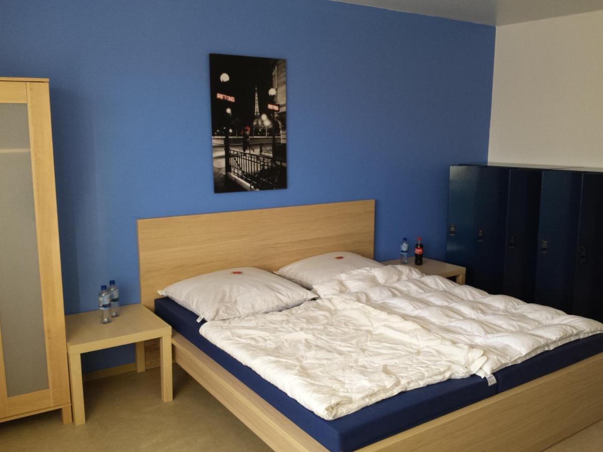 Jugendgastehaus Lichterfelde Hostel Berlin Ngoại thất bức ảnh